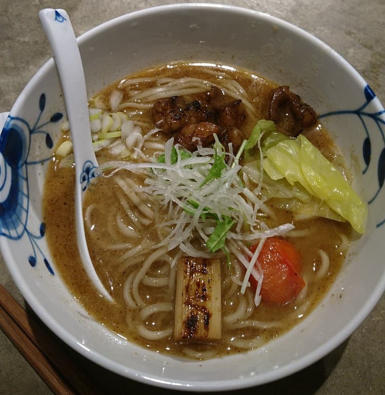 名前のないラーメン屋